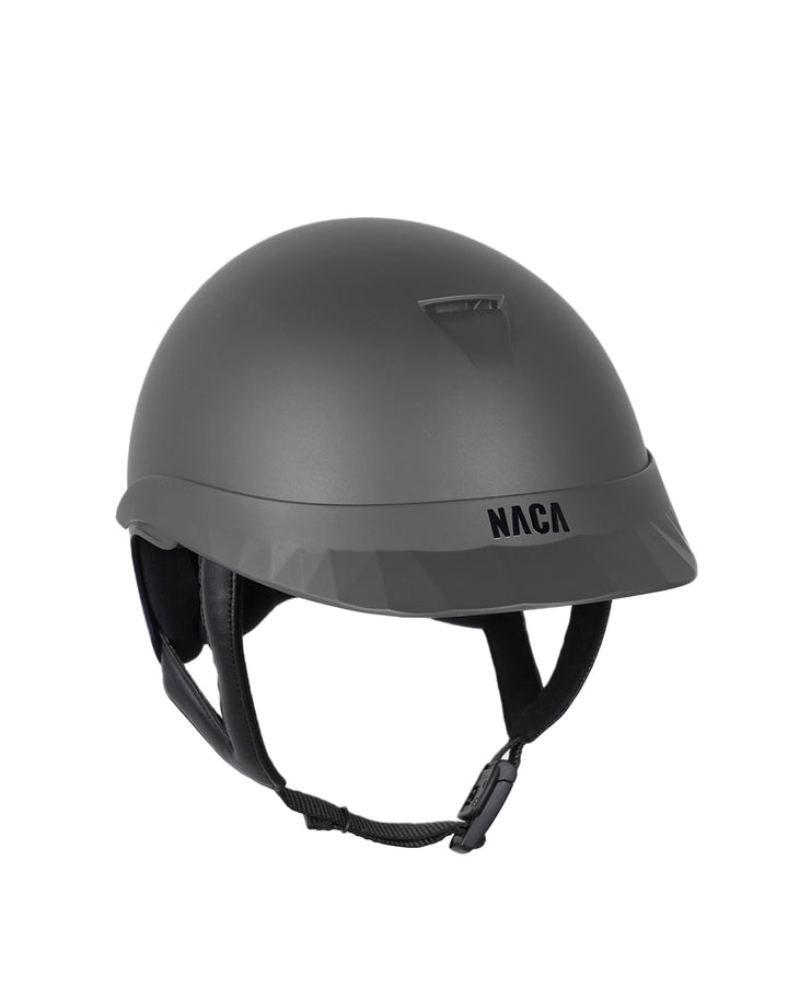 Casque d’équitation NACA COMÈTE S finition gris mat avec petite visière mate, vue arrière